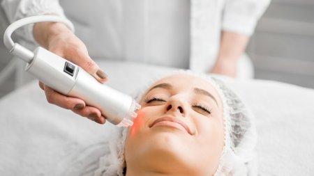 bioderma-your-skin_pigmentbio_c-concentrate_woman_laser